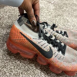 Nike Flyknit Sneakers in Gray and Orange